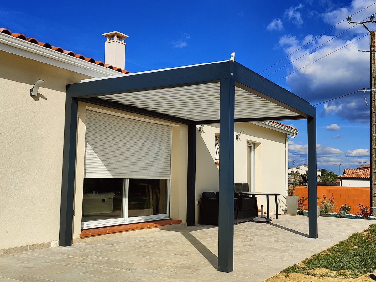 Pergola bioclimatique